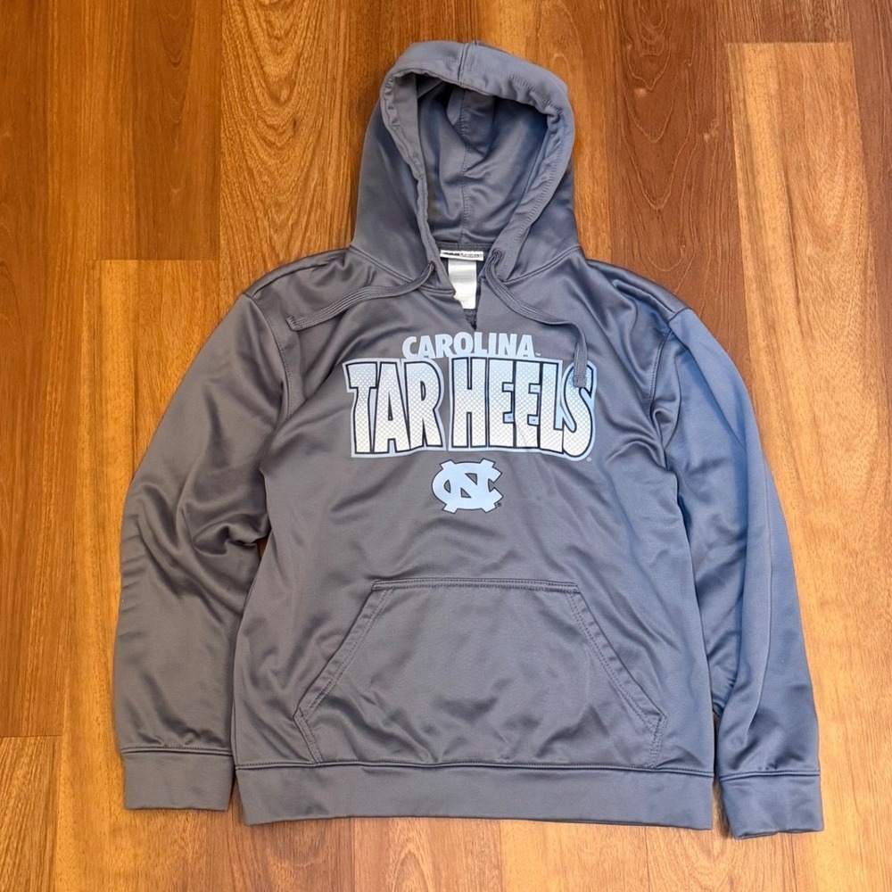 Majestic Section 101 UNC North Carolina Tar Heels Hoodie Sweatshirt Size Medium